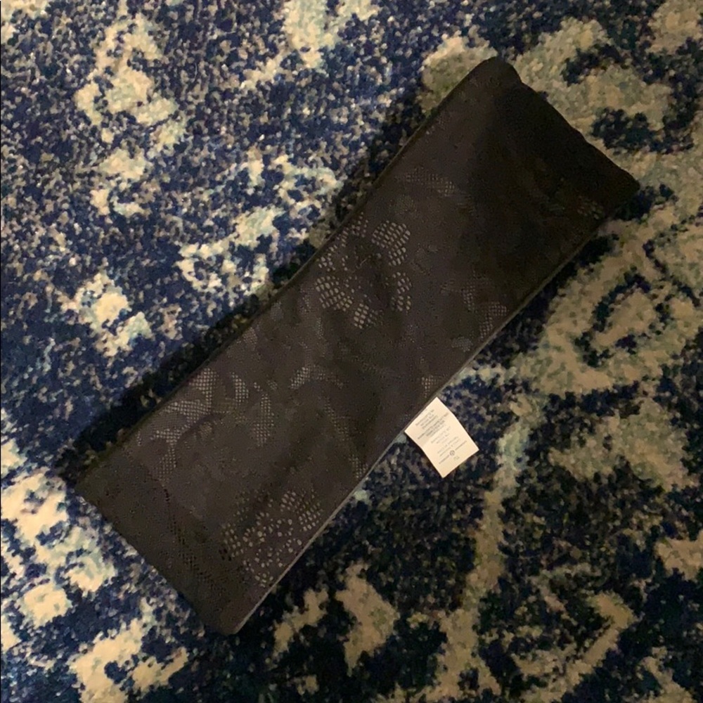 Lululemon runners ear warmer // used